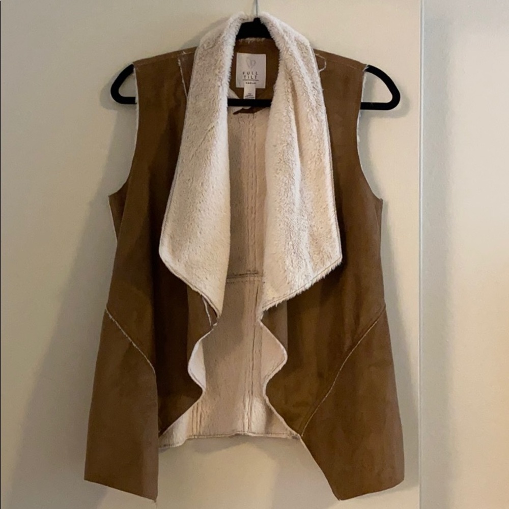 Fur vest